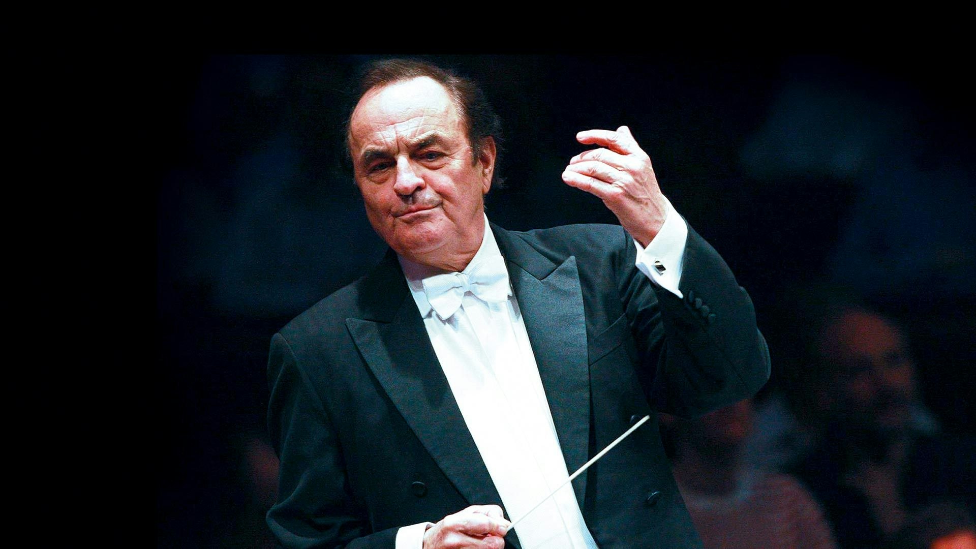 CharlesDutoit_01_Web.jpg