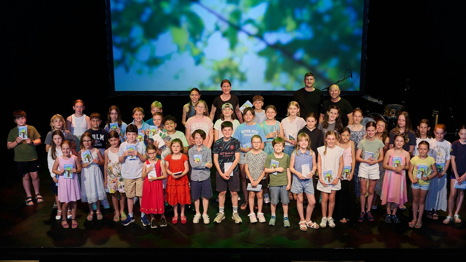 KinderSchreibenGeheimnisGeschichten_05_©Michael Zamboni_web.jpg