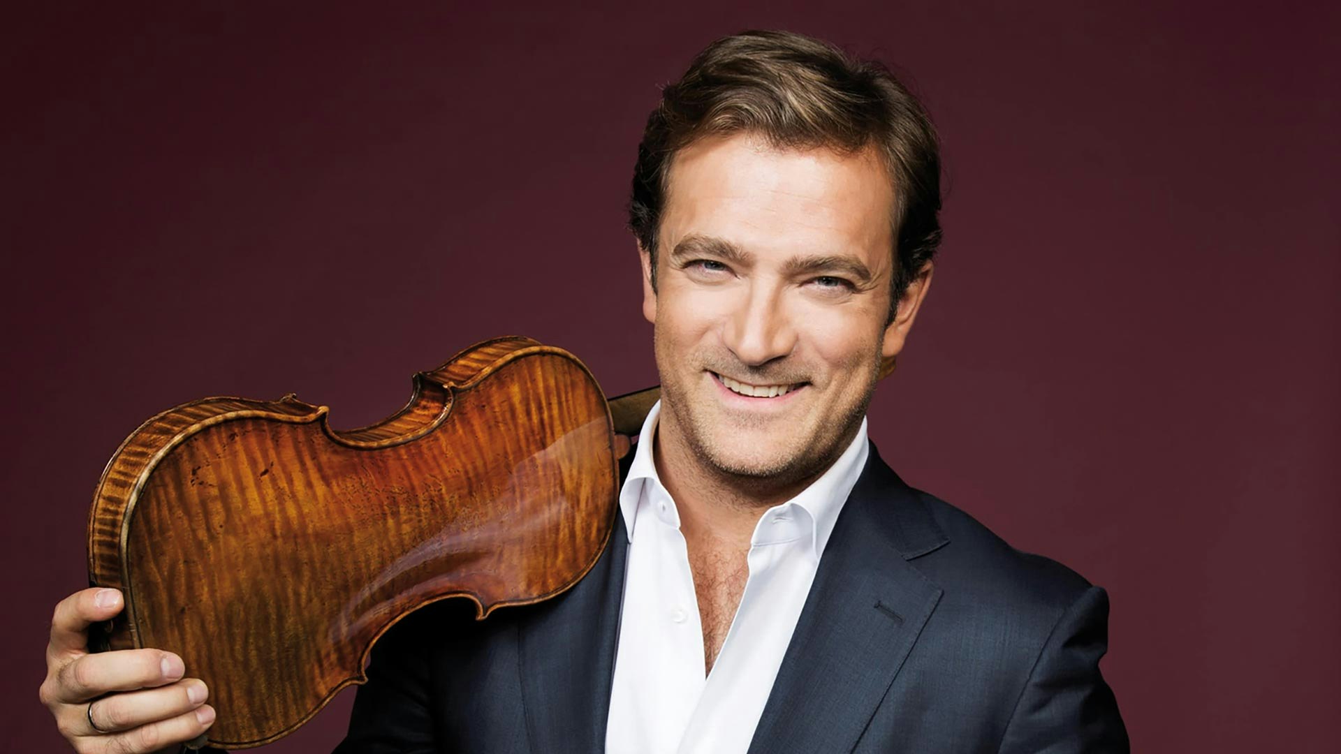 RenaudCapucon_03_©-Simon-Fowler_Web.jpg