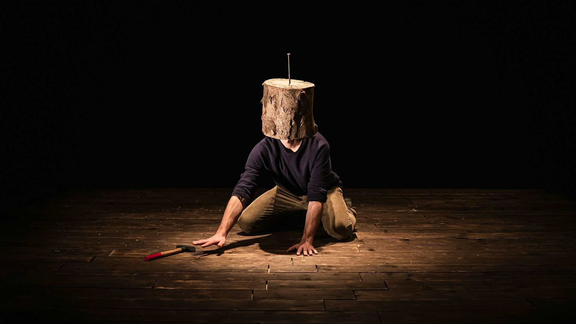 SawdustSymphony_04_©JonaHarnischmacher_web.jpg